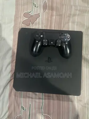PS4 Slim With 4 Games Installed