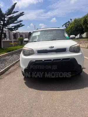 Kia Soul Hatchback 2016 White