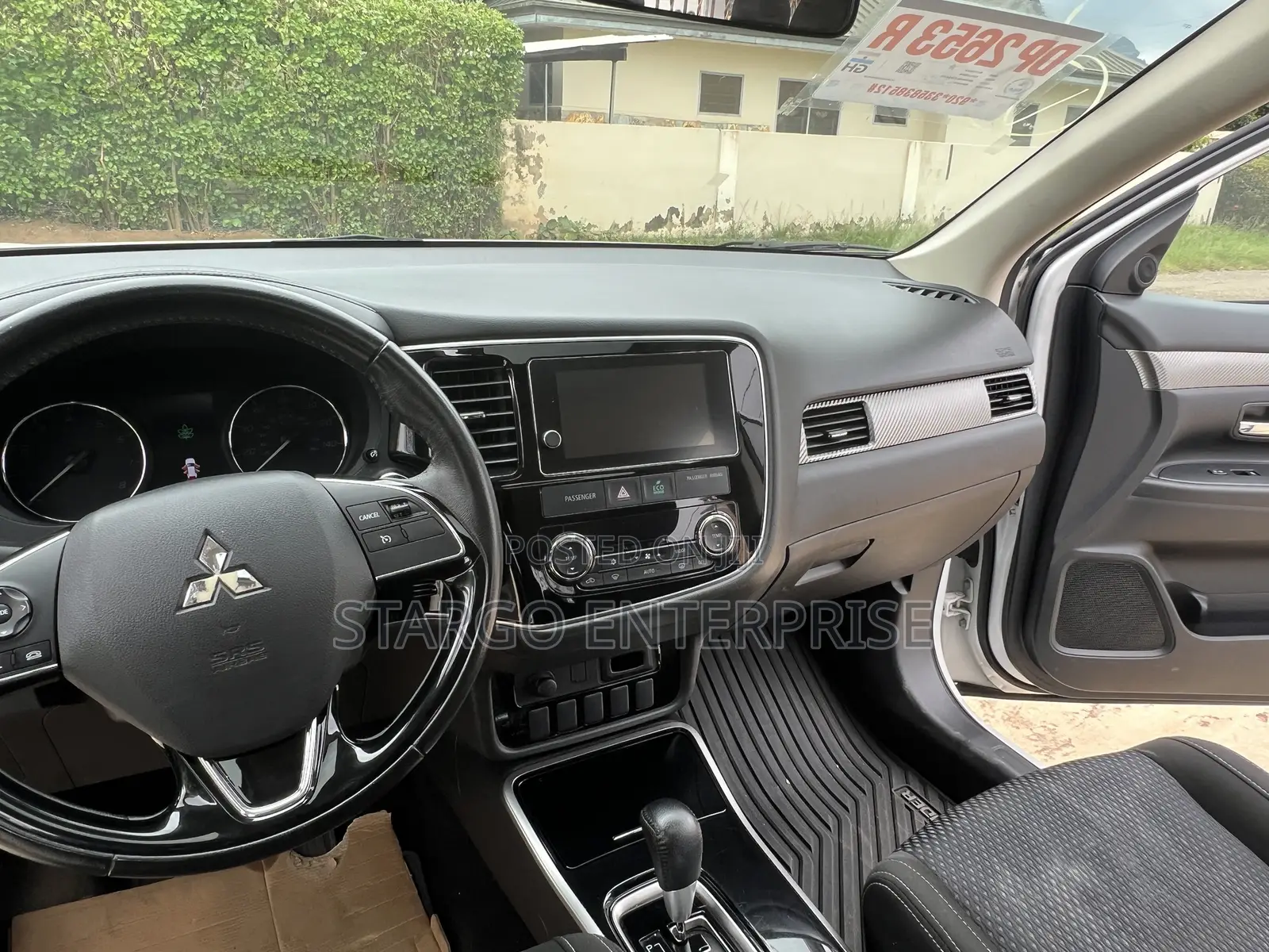 Mitsubishi Outlander SEL AWC 2017 White