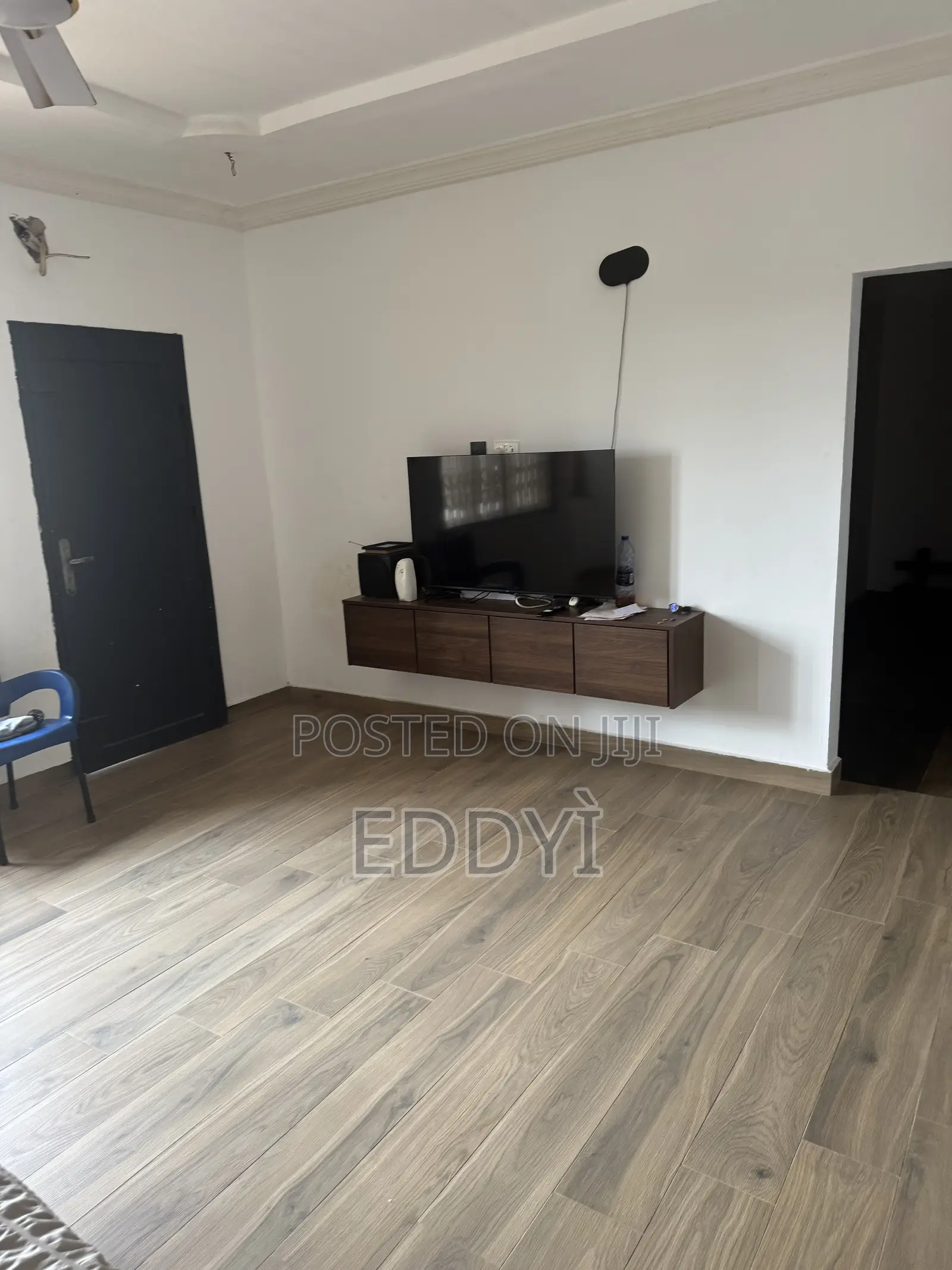 6bdrm House in Tema Metropolitan for sale