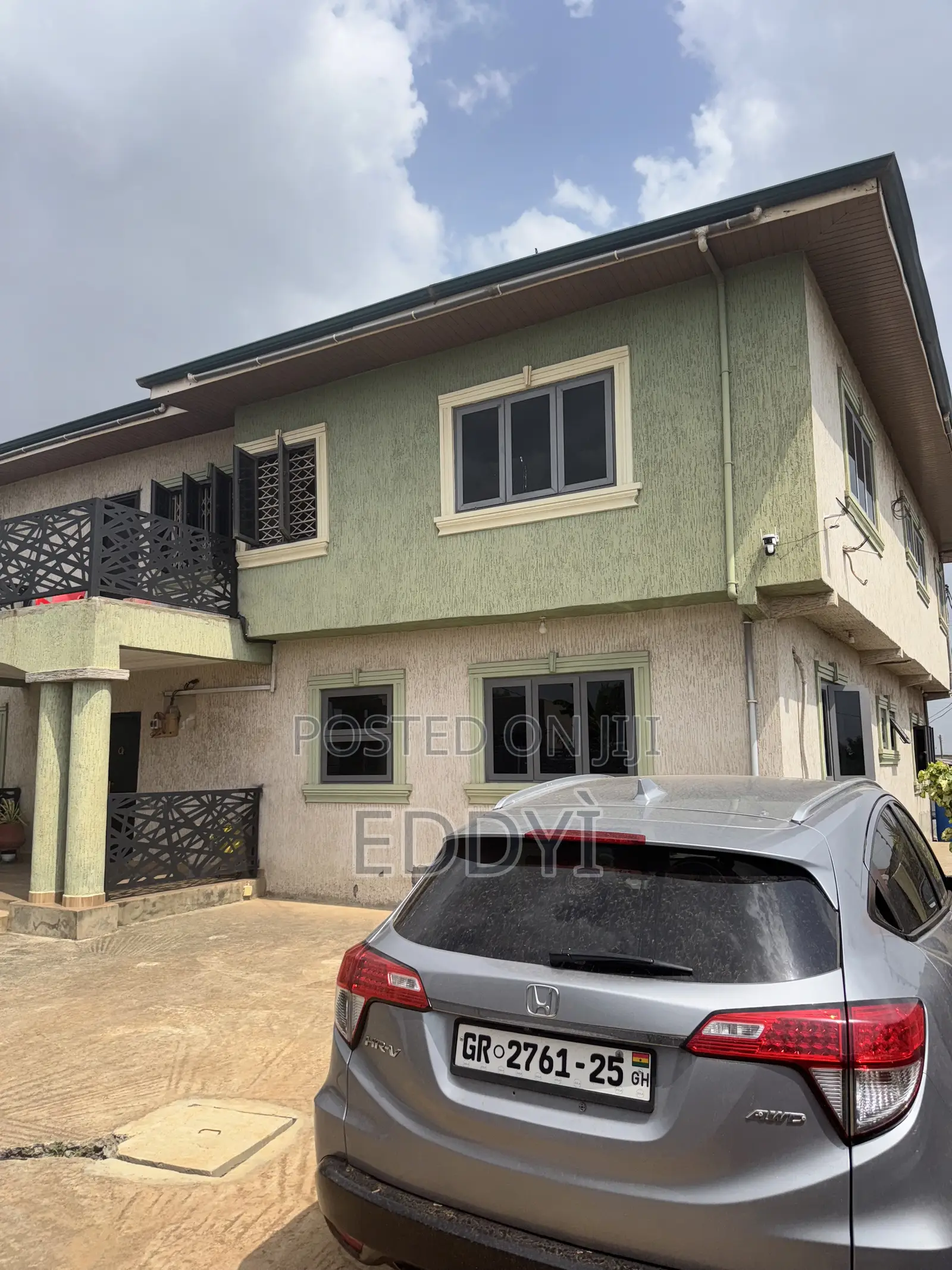 6bdrm House in Tema Metropolitan for sale