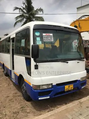 Nissan Civilian 2016 White