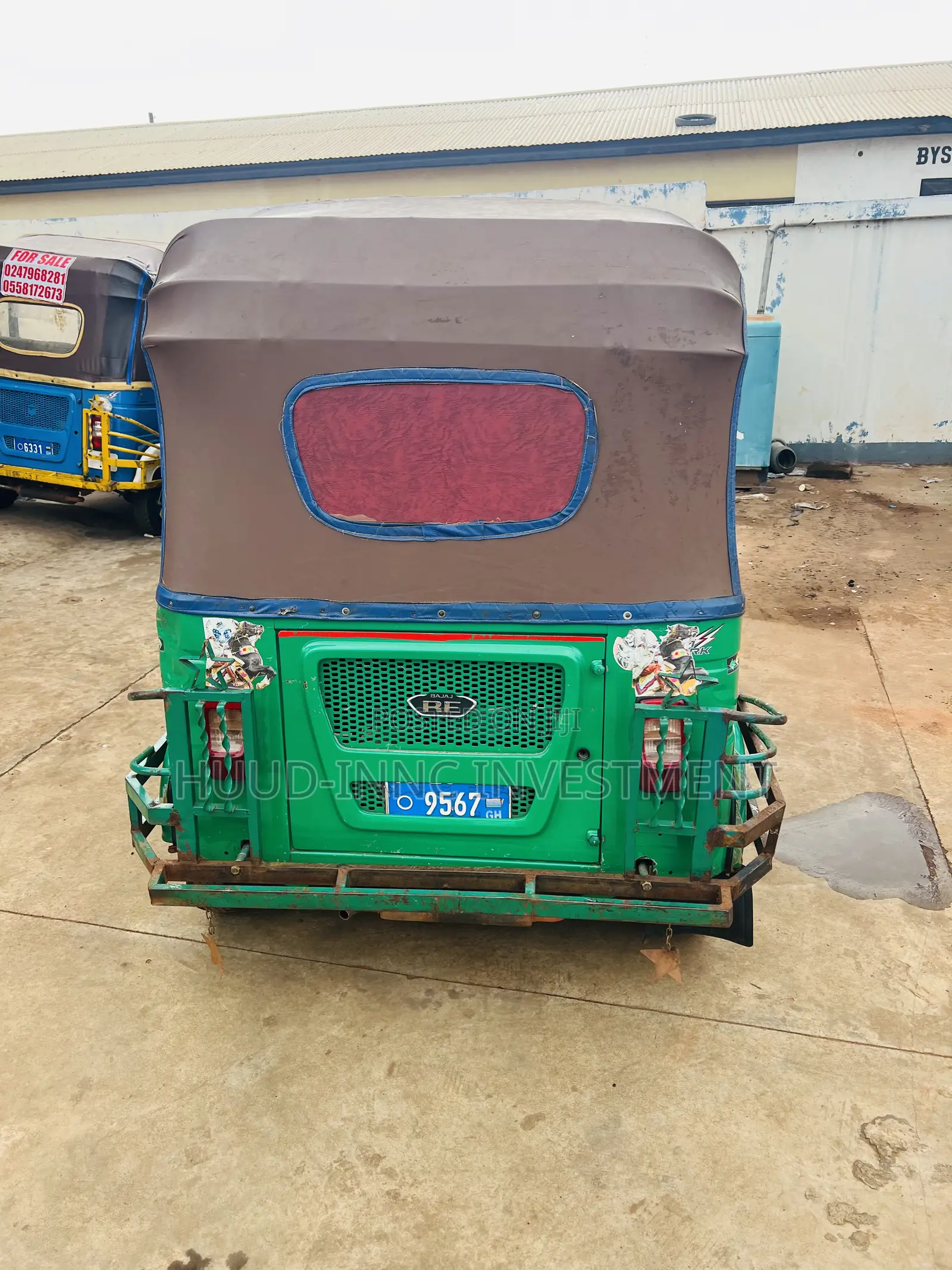 Bajaj RE 2025 Green