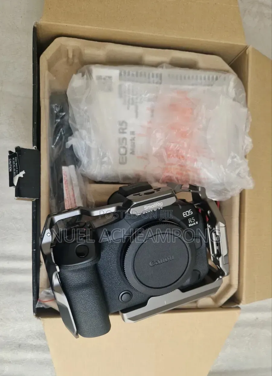 Canon R5 Mark II UK Model, SmallRig HawkLock Cage, Canon RF-EF Adapt.