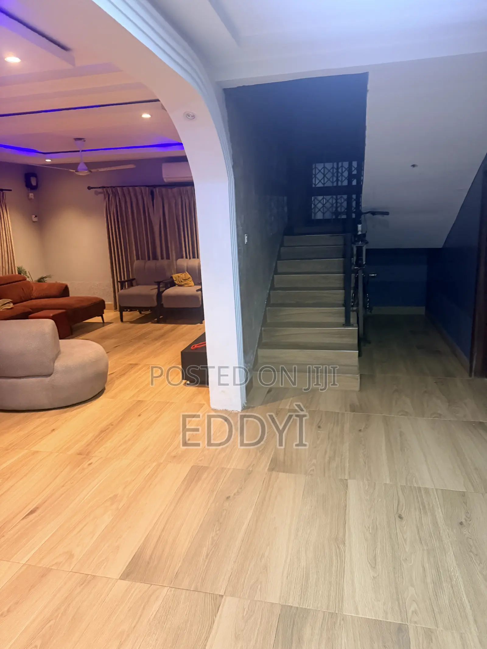 6bdrm House in Tema Metropolitan for sale
