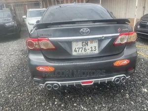 Toyota Corolla 2013 Gray