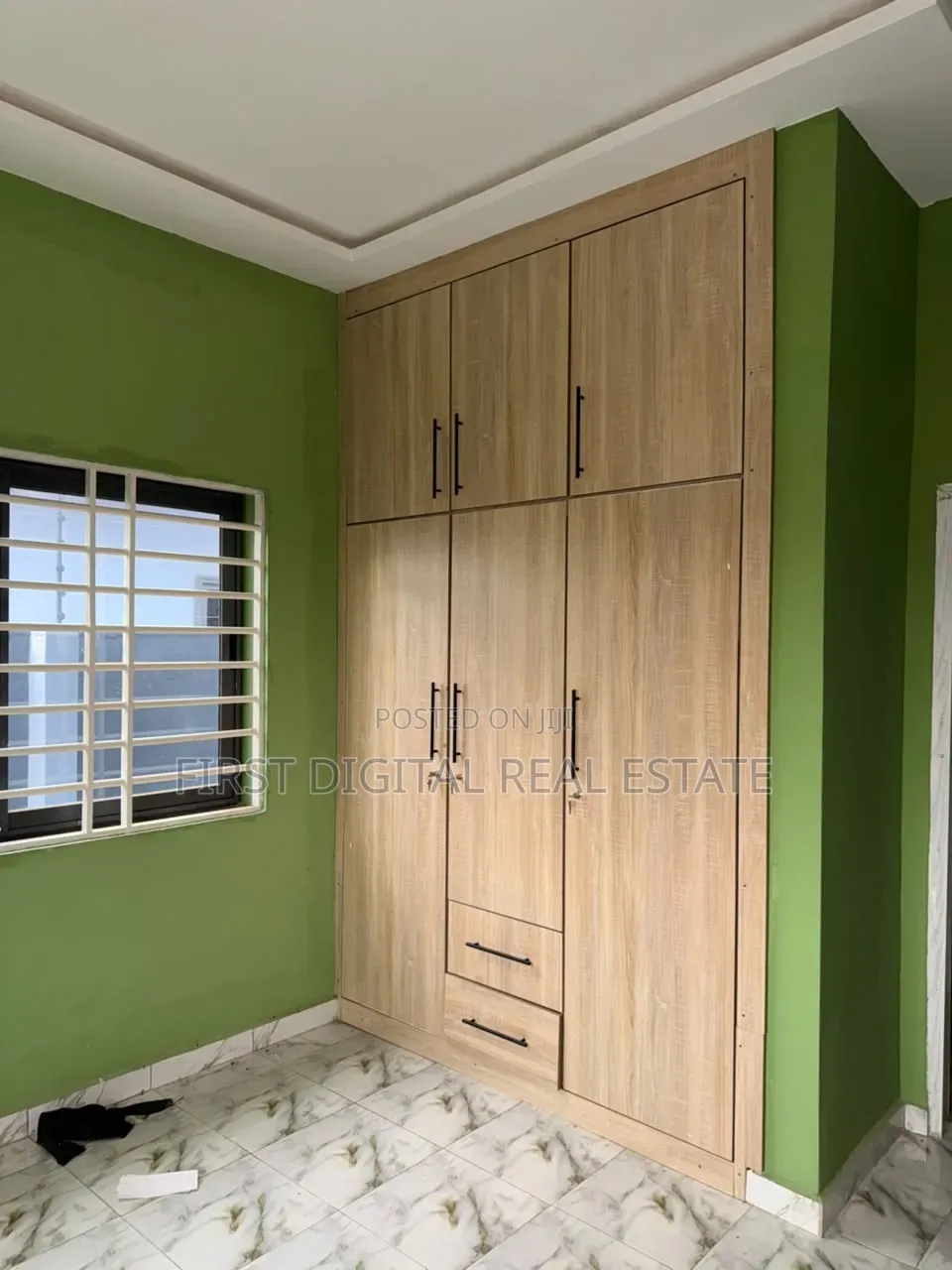3 Bedroom for Sale Quality Building at Opeikuma