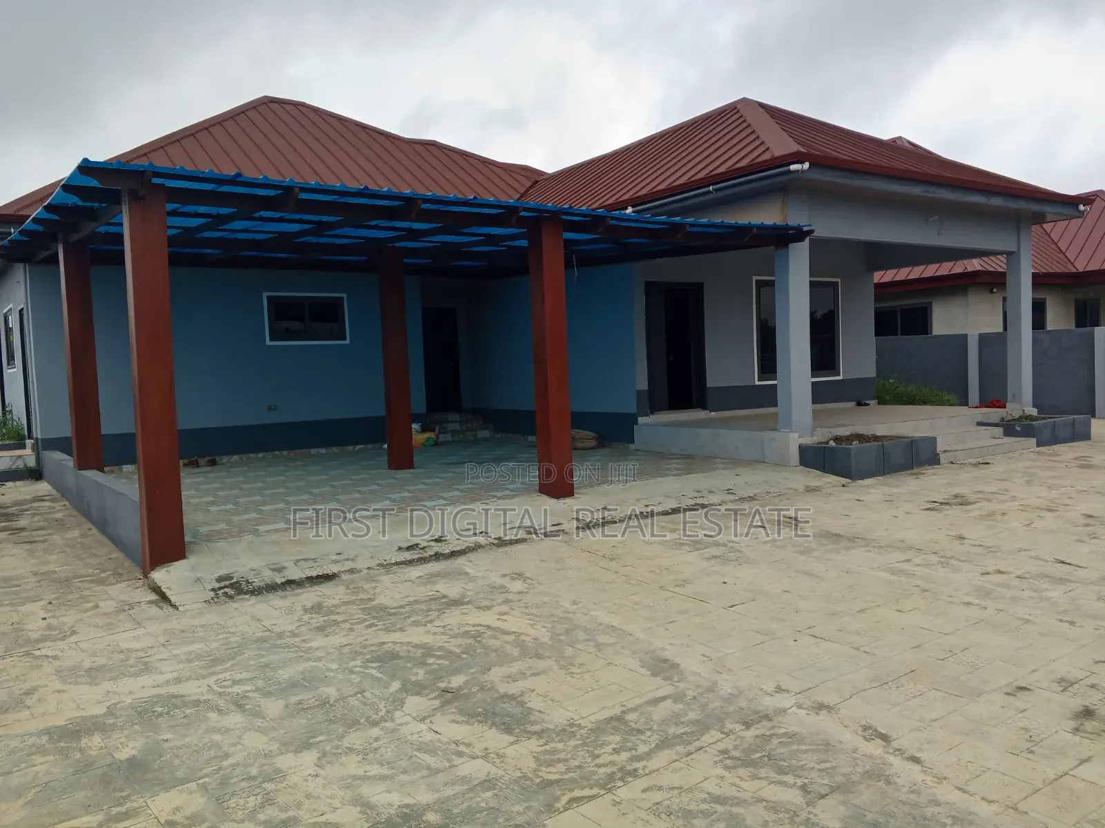 3 Bedroom for Sale Quality Building at Opeikuma