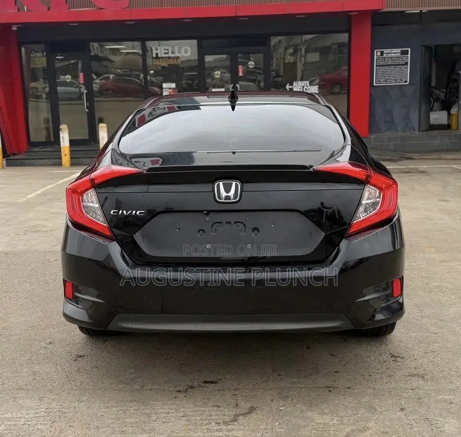Honda Civic 2016 Black