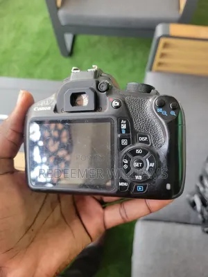 Canon Digital Camera for Sell + Battery, Charger Plus Camera Bag