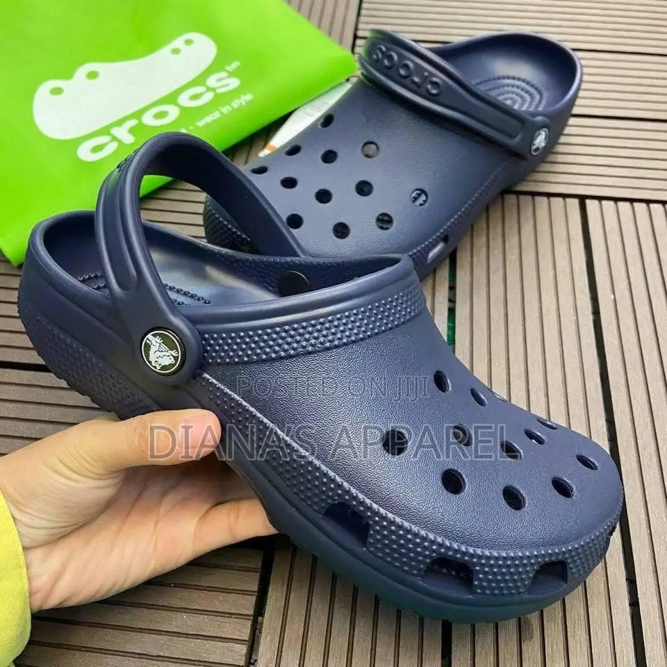 Crocs Classic Clogs