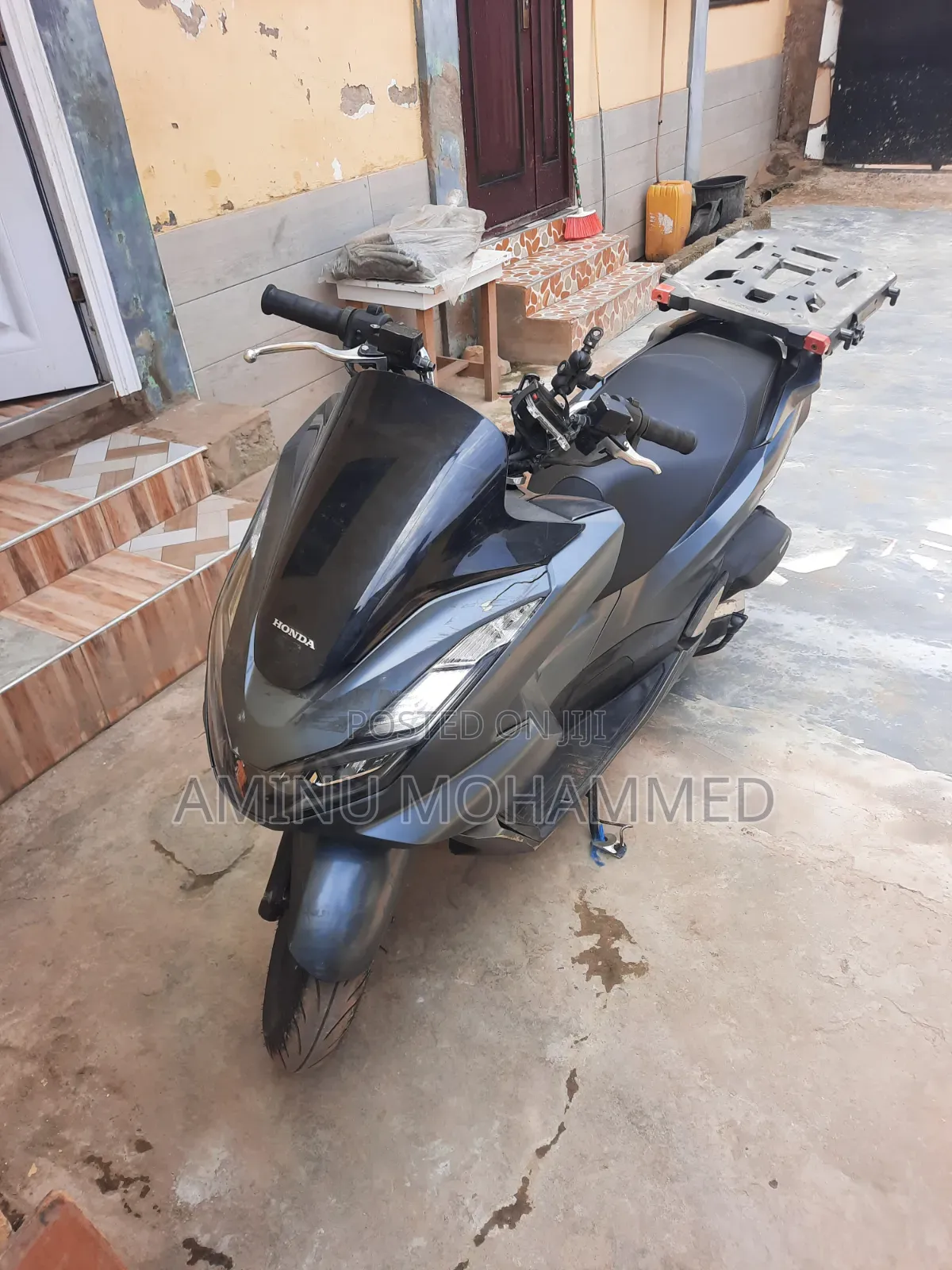 Honda 2022 Gray