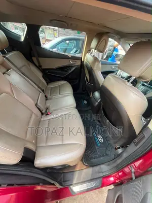 Hyundai Santa Fe 2013 Red