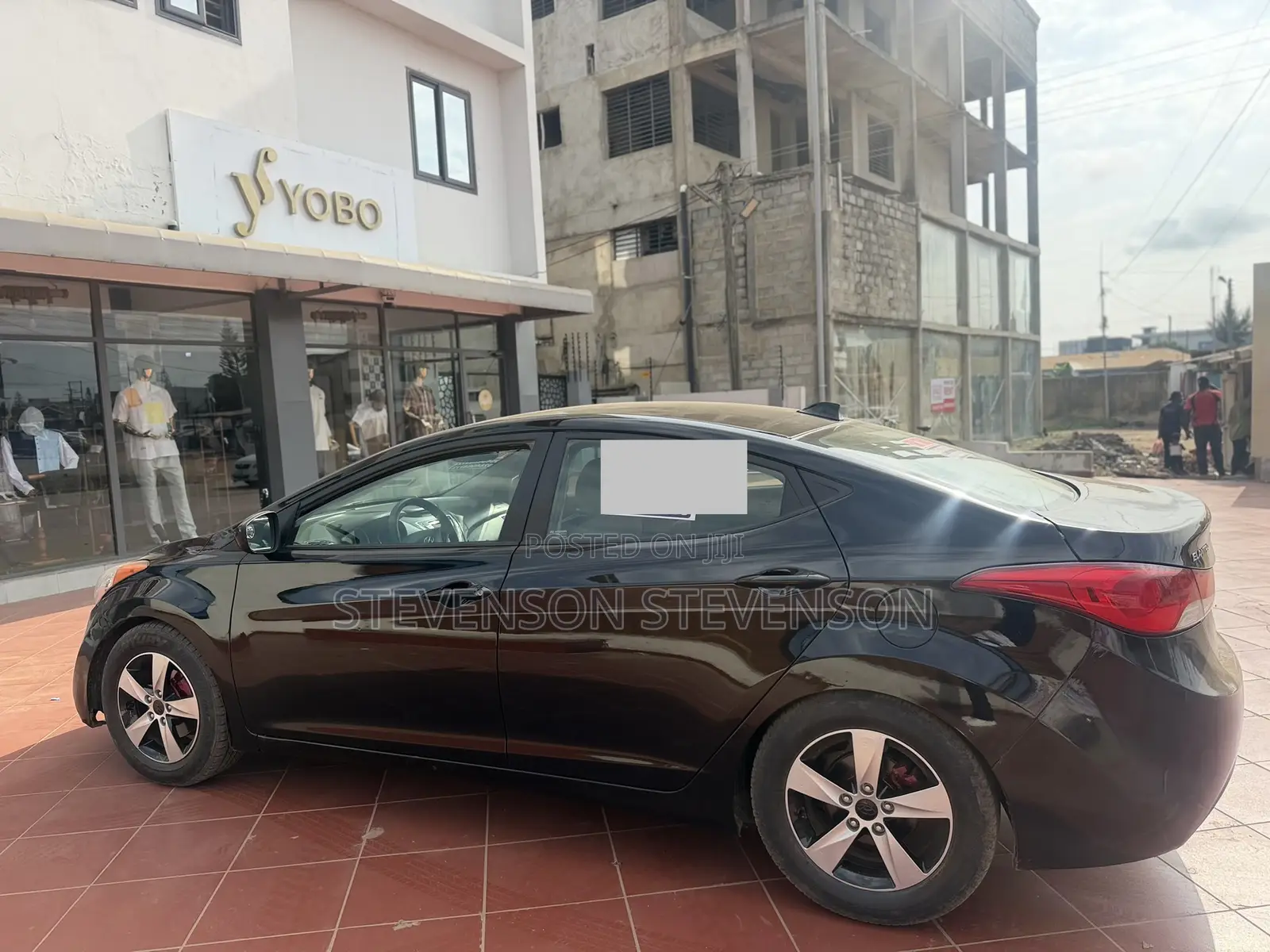 Hyundai Elantra GLS Sedan FWD (1.8L 4cyl 6A) 2013 Black