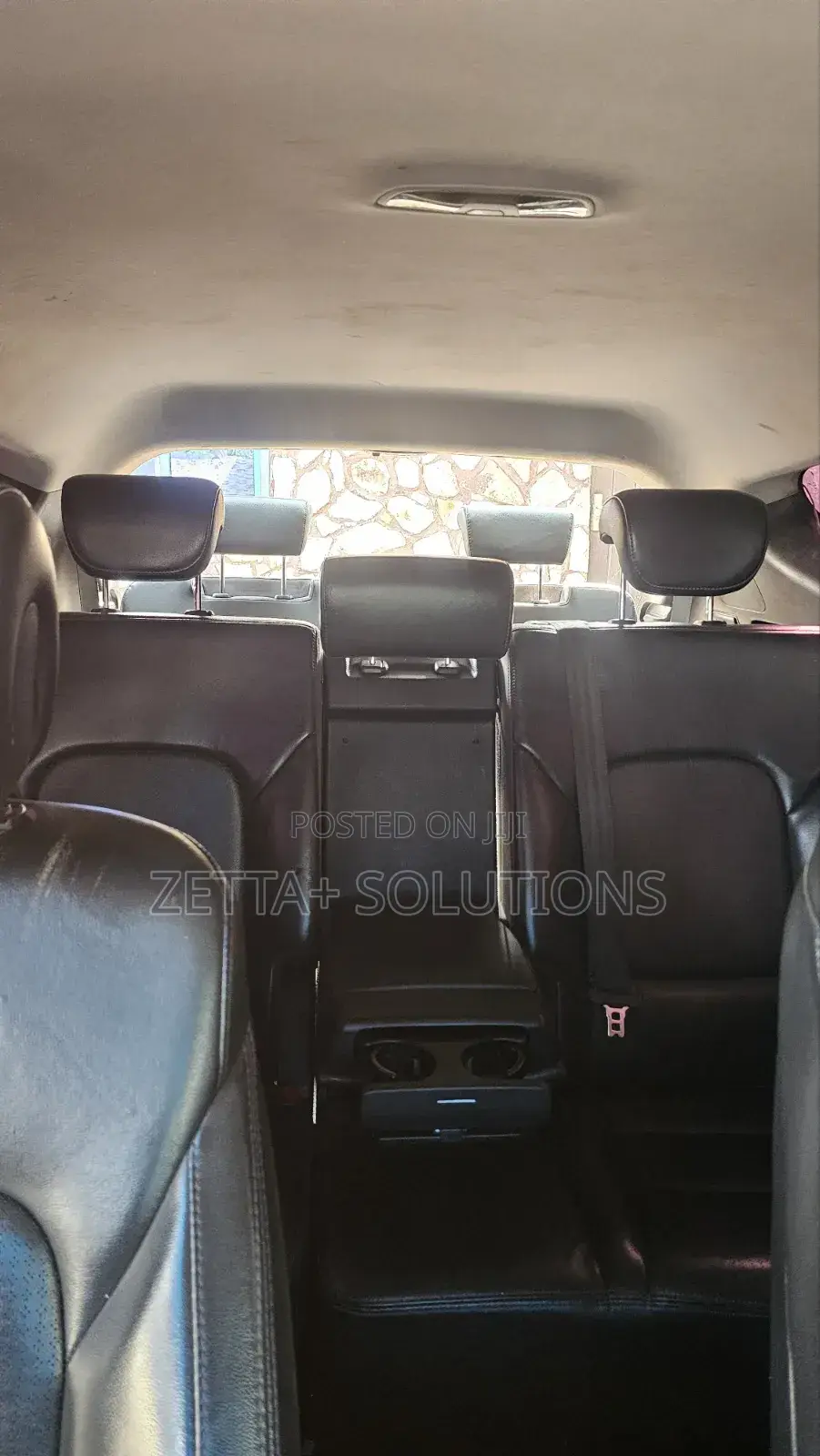 RENT a CAR - 7/8 Seater SUVs