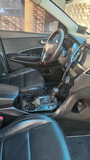 RENT a CAR - 7/8 Seater SUVs