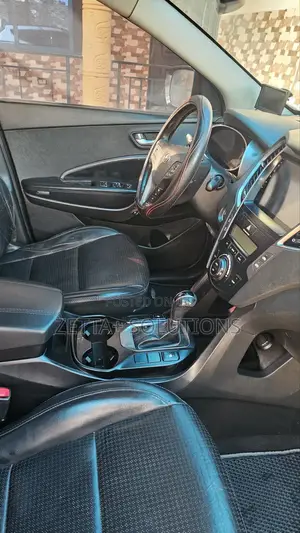 RENT a CAR - 7/8 Seater SUVs