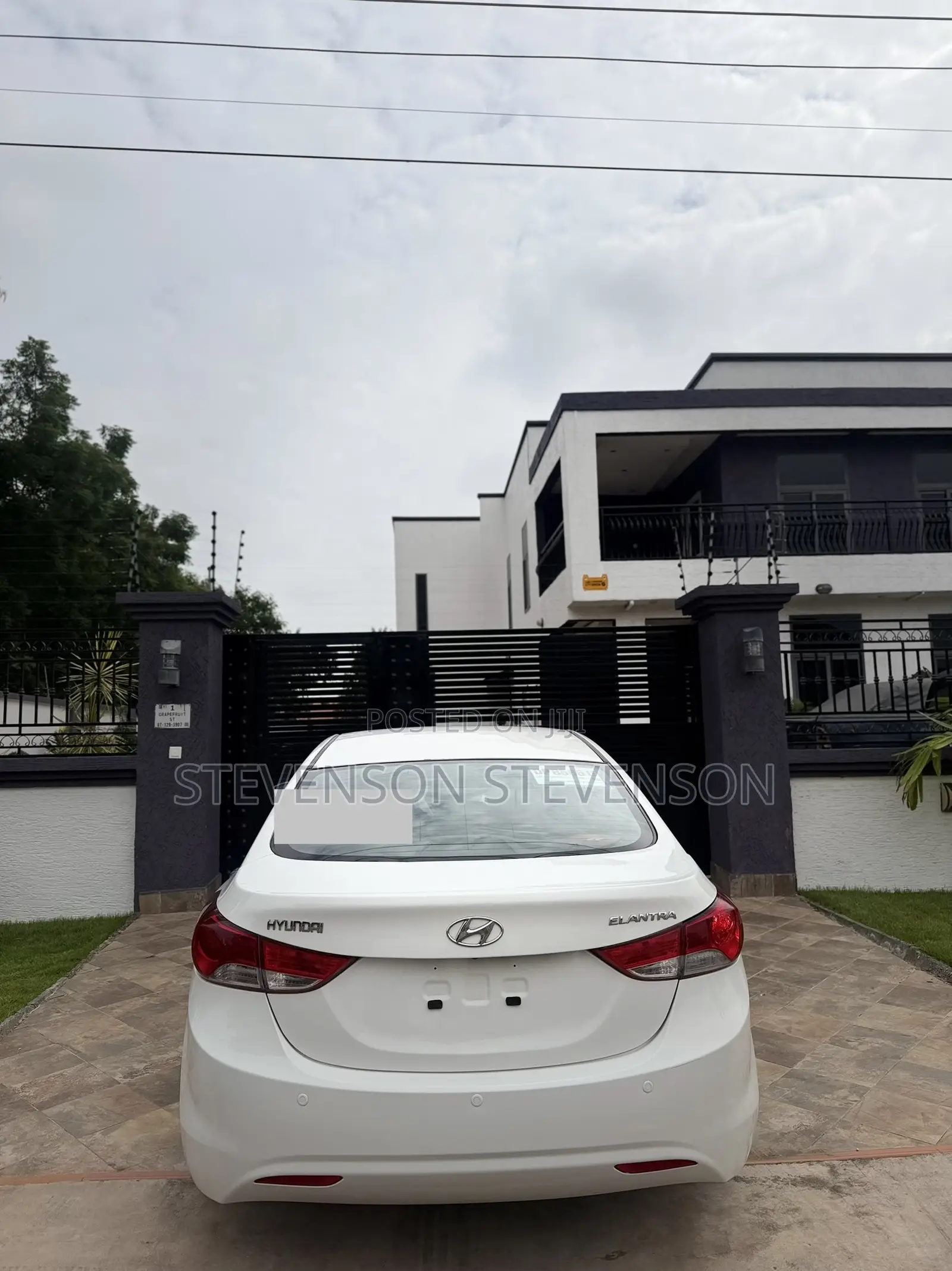 Hyundai Elantra GLS Sedan FWD (1.8L 4cyl 6A) 2013 White