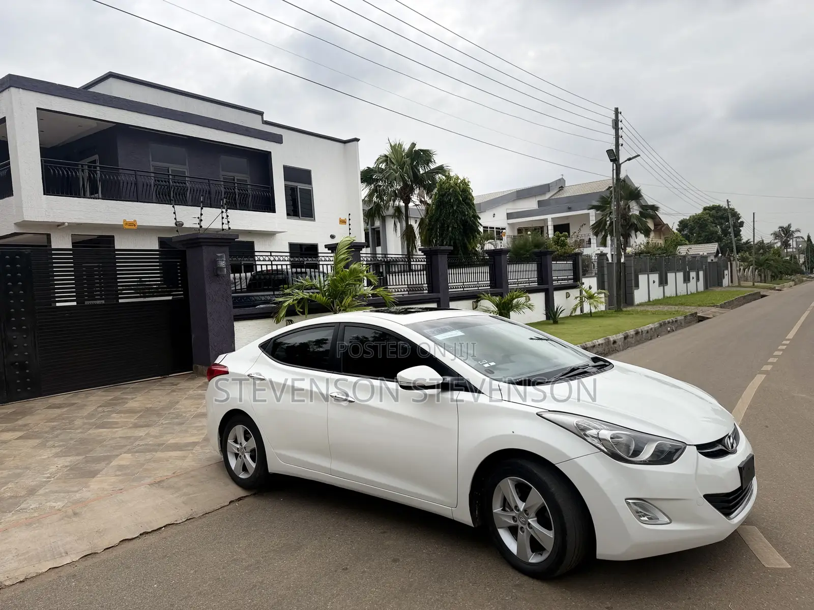 Hyundai Elantra GLS Sedan FWD (1.8L 4cyl 6A) 2013 White