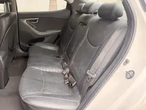 Hyundai Elantra GLS Sedan FWD (1.8L 4cyl 6A) 2013 White