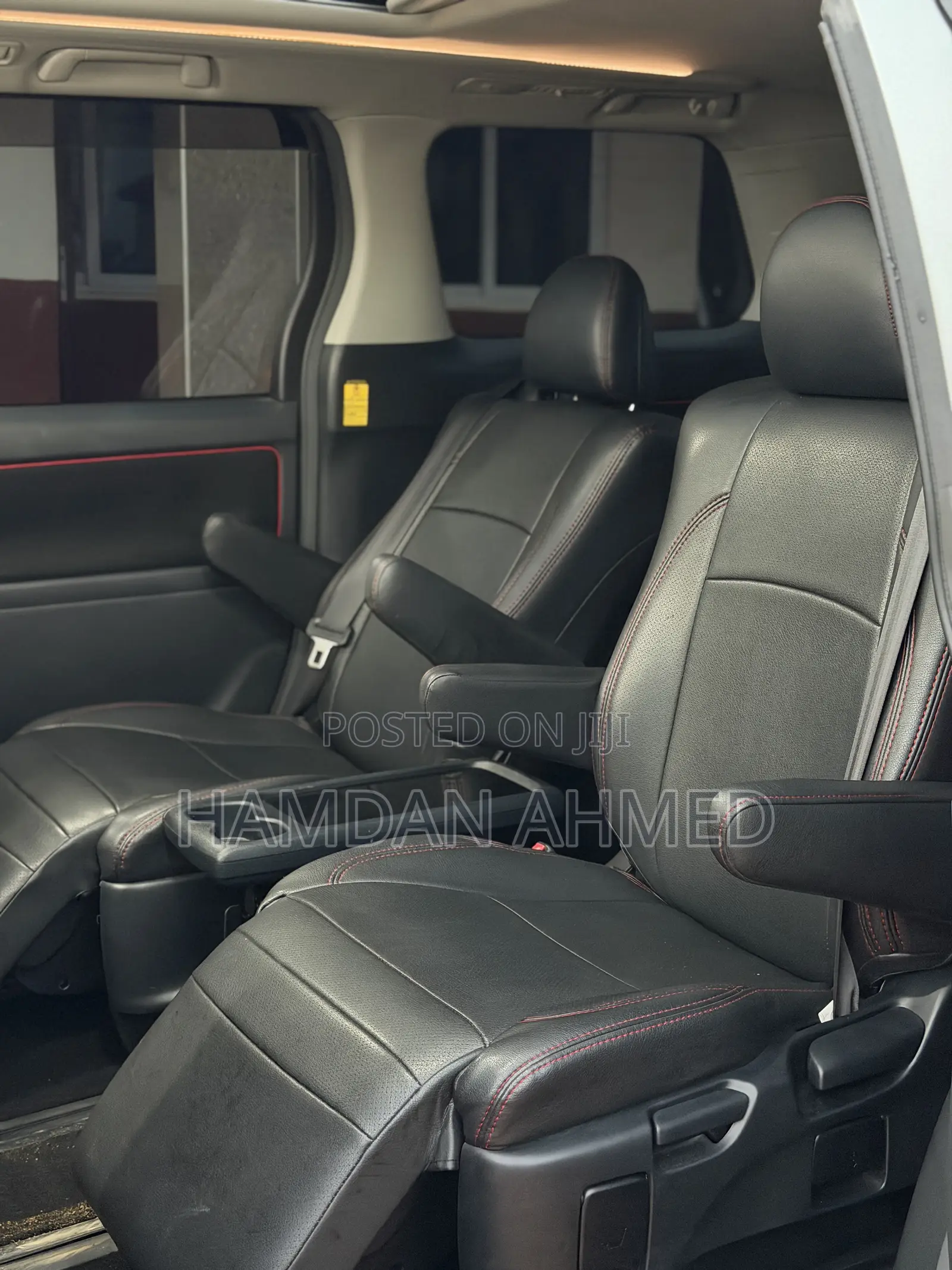 Toyota Alphard 2.4 Petrol FWD 2014 Gray