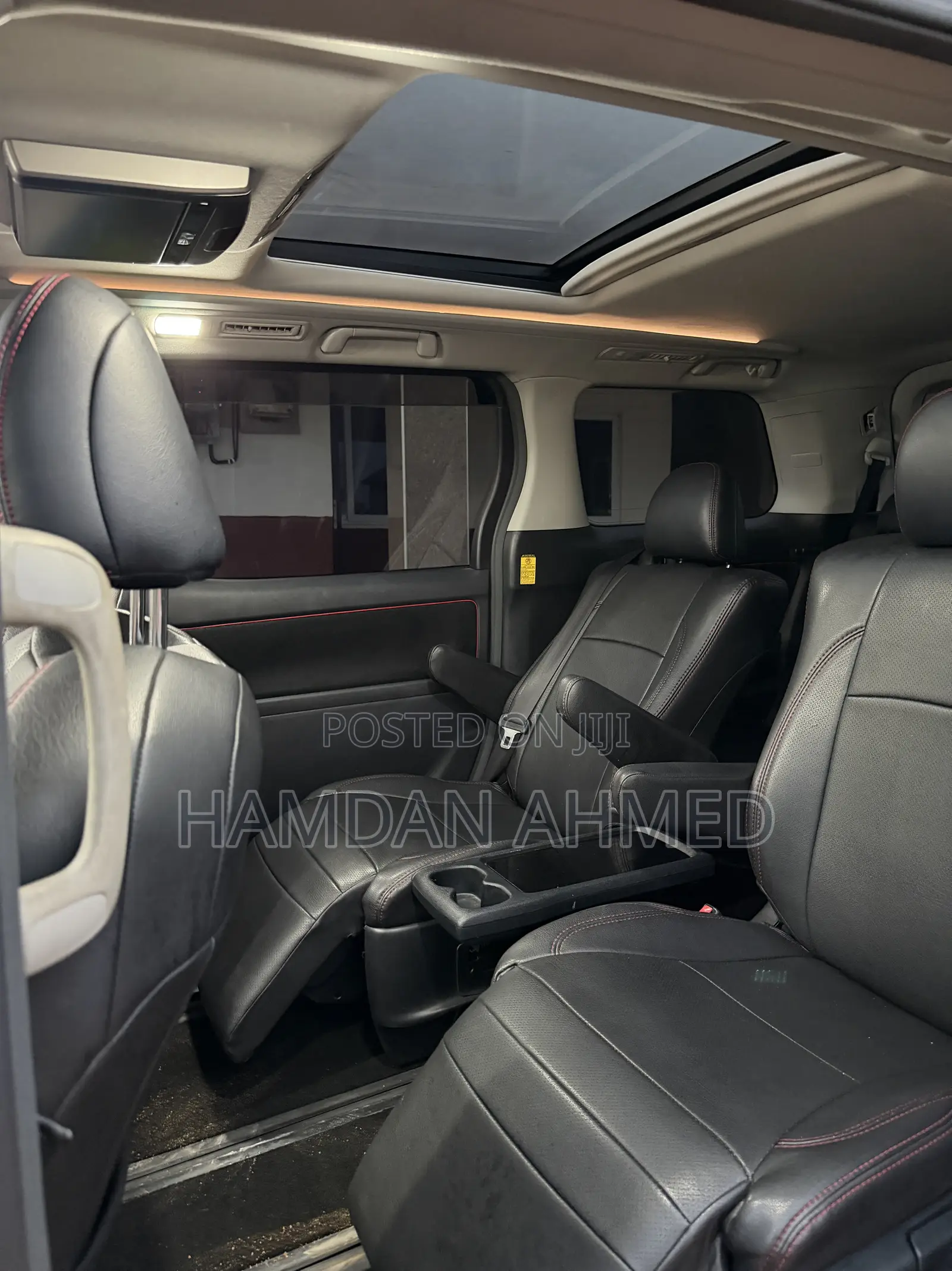 Toyota Alphard 2.4 Petrol FWD 2014 Gray