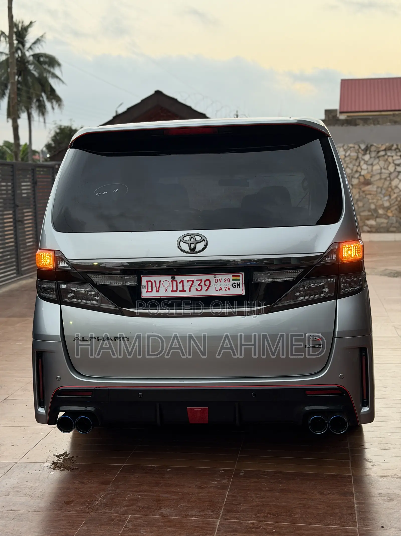 Toyota Alphard 2.4 Petrol FWD 2014 Gray