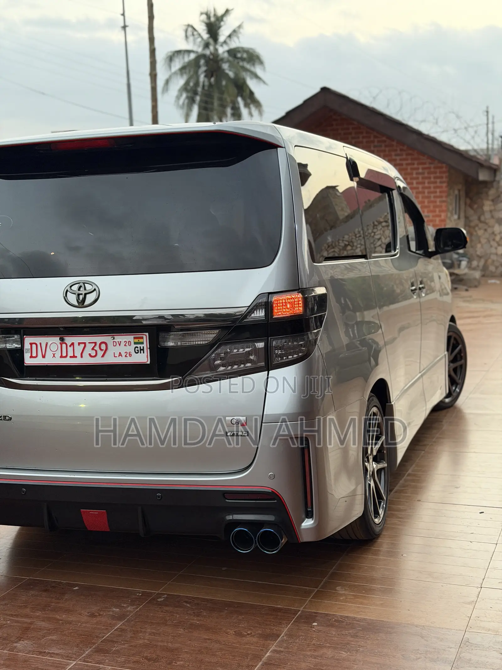 Toyota Alphard 2.4 Petrol FWD 2014 Gray