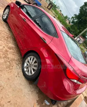 Hyundai Elantra Value Edition Sedan FWD (1.8L 4cyl 6A) 2016 Red