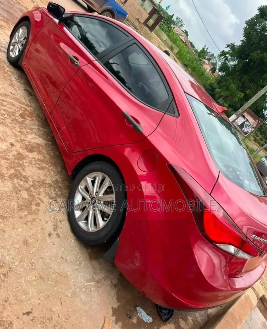 Hyundai Elantra Value Edition Sedan FWD (1.8L 4cyl 6A) 2016 Red