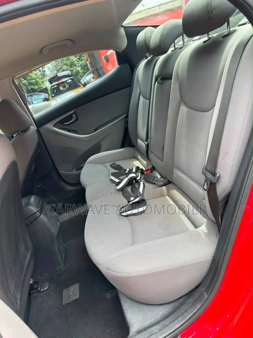 Hyundai Elantra Value Edition Sedan FWD (1.8L 4cyl 6A) 2016 Red