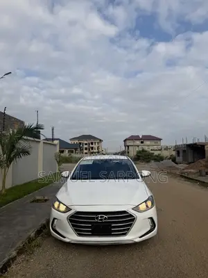Hyundai Elantra SEL 2018 White