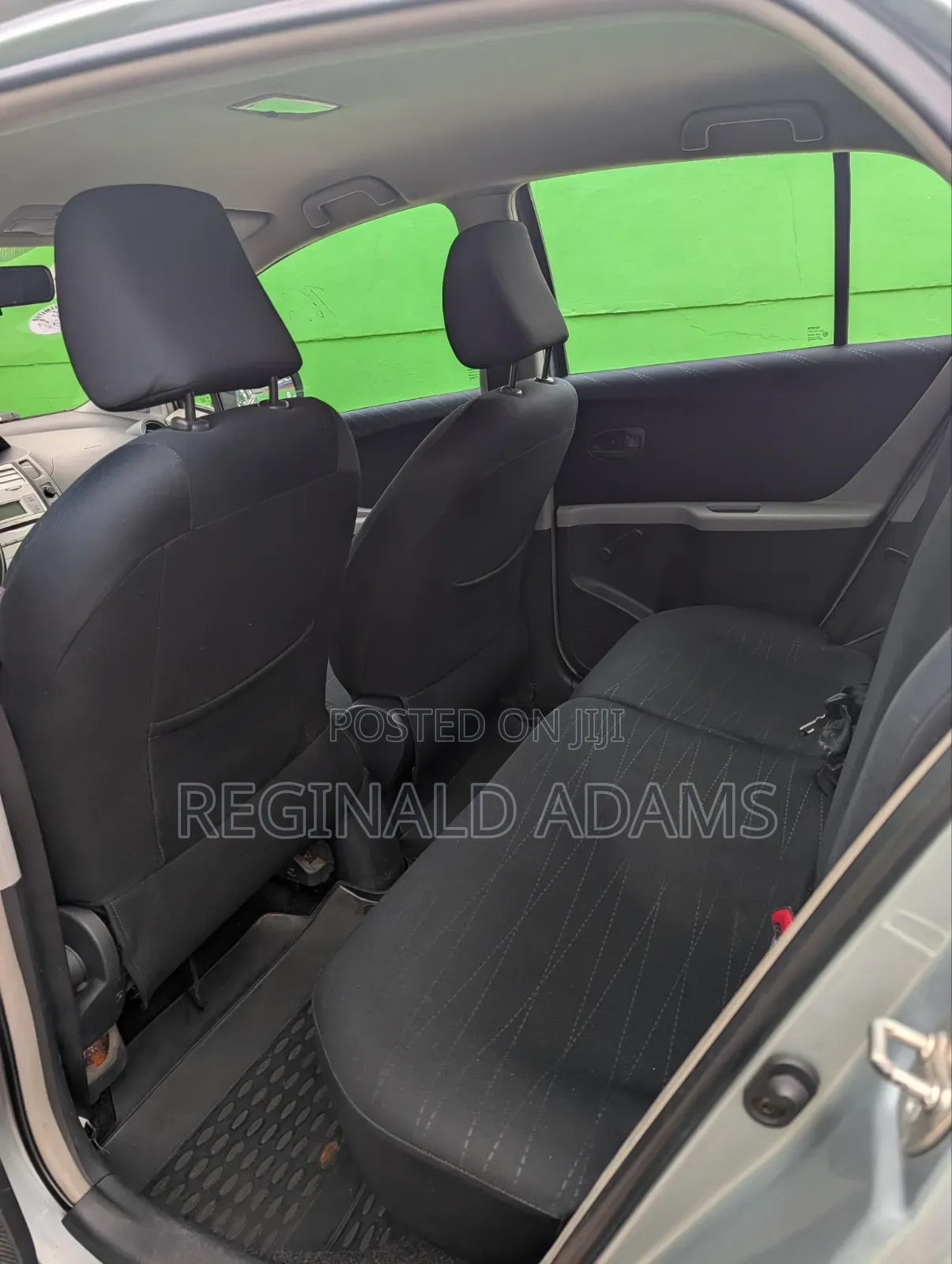 Toyota Yaris 2010 Gray