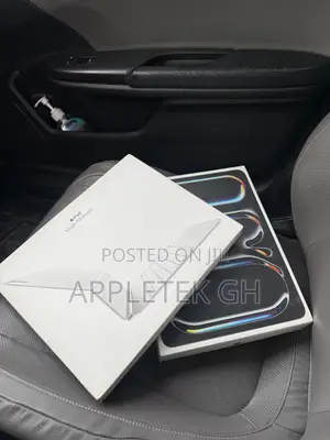 Apple iPad Pro 13 (2025) 256 GB Black