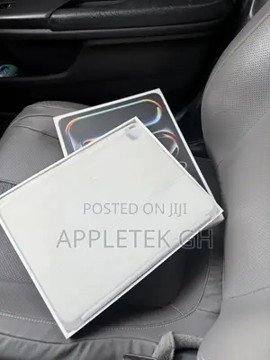 Apple iPad Pro 13 (2025) 256 GB Black