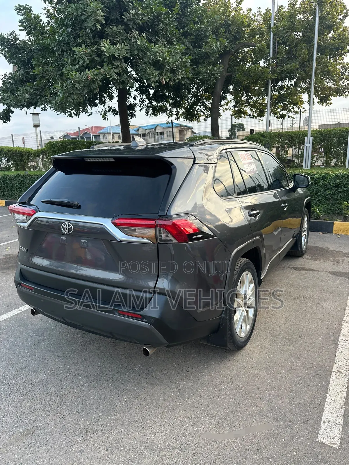 Toyota RAV4 2021