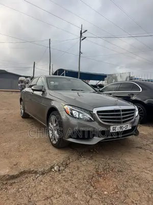 Mercedes-Benz C300 2015 Gray