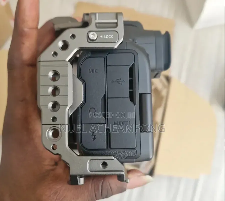 Canon R5 Mark II UK Model, SmallRig HawkLock Cage, Canon RF-EF Adapt.