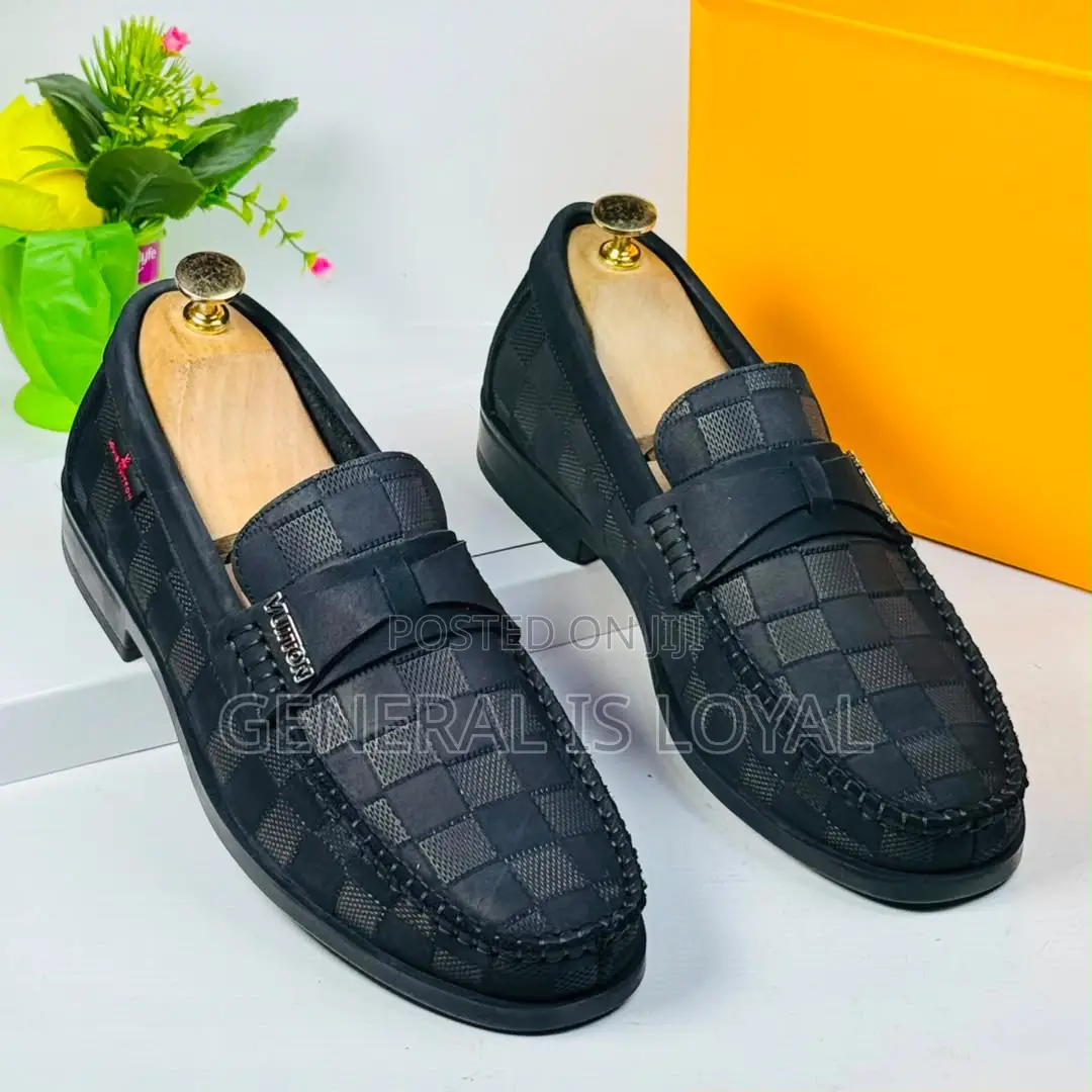 Louis Vuitton Black Leather Bricks Men’s Loafers