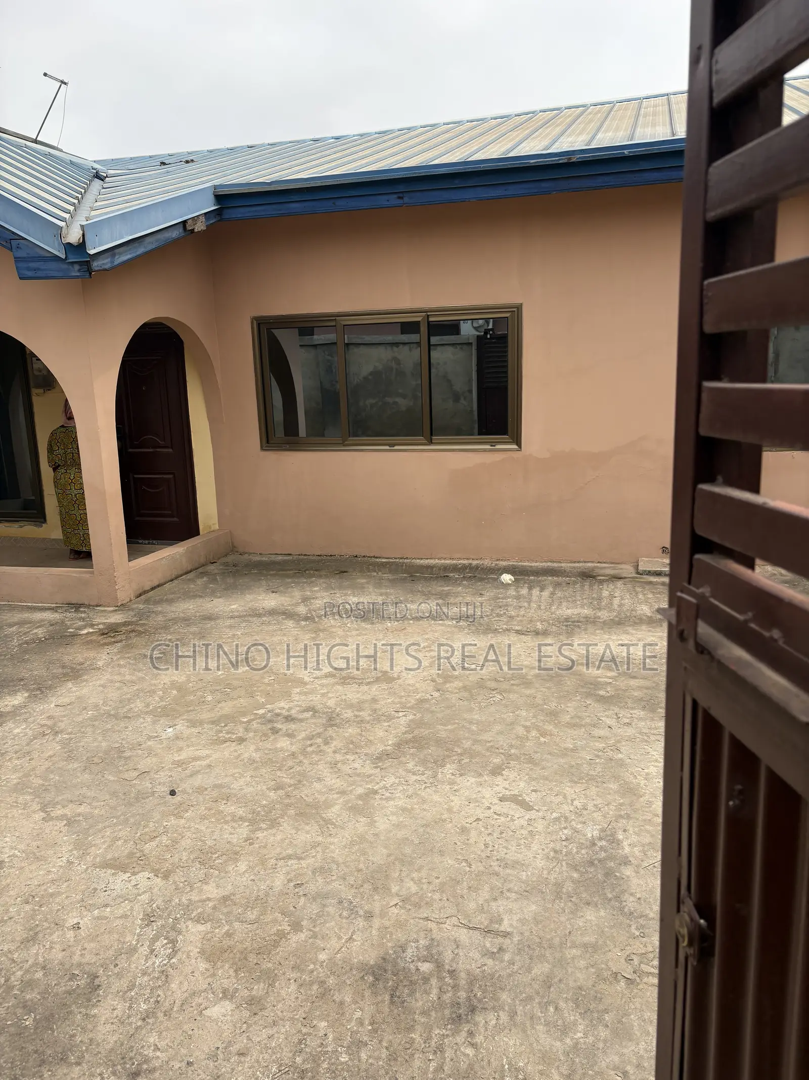 3bdrm House in Tema Metropolitan for rent