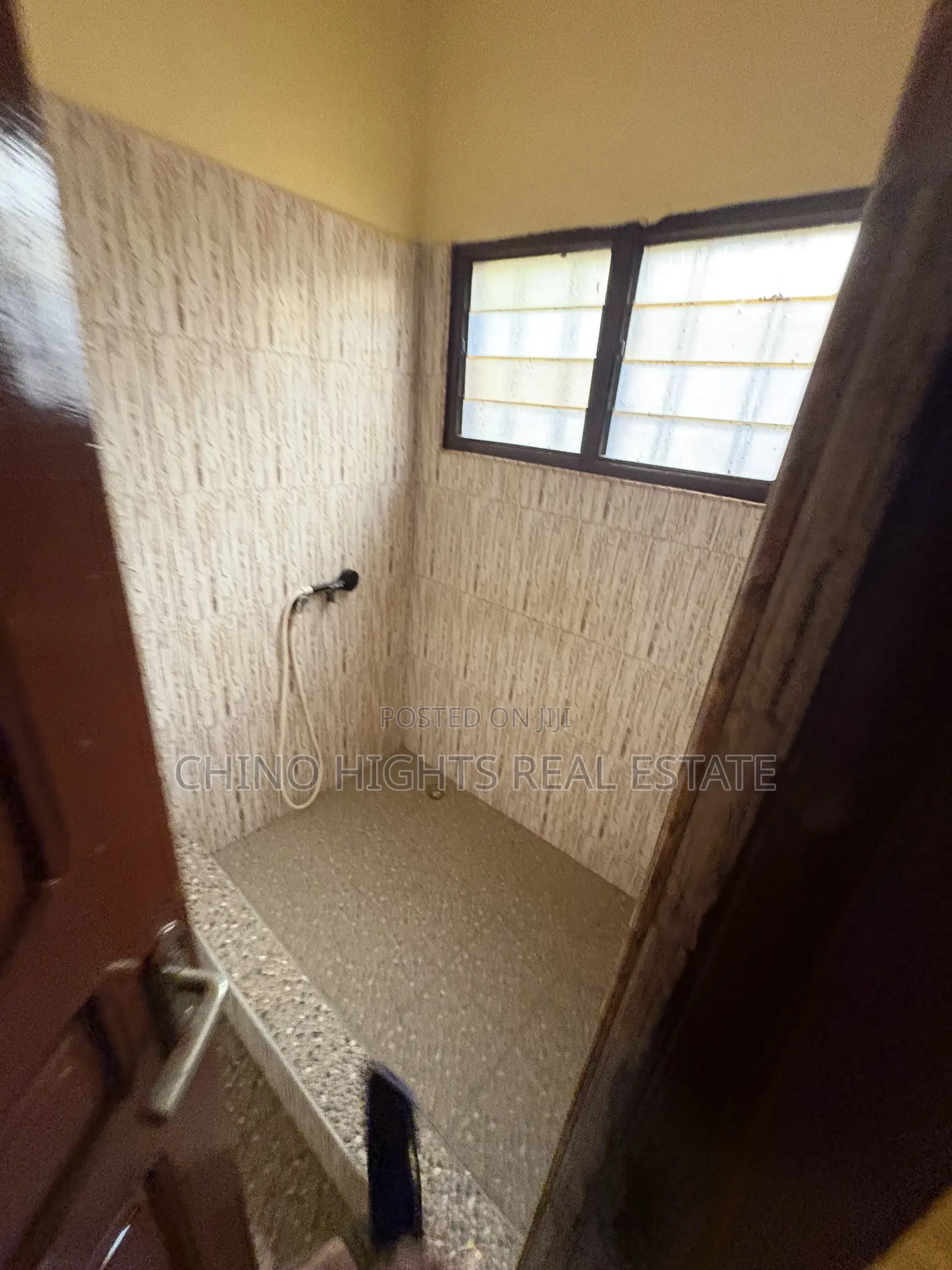 3bdrm House in Tema Metropolitan for rent