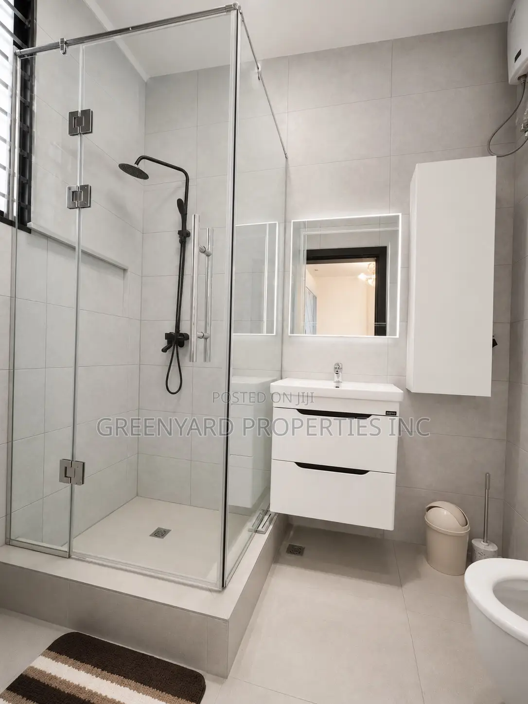 Furnished 2bdrm Apartment in A&C Mall, East Legon for rent
