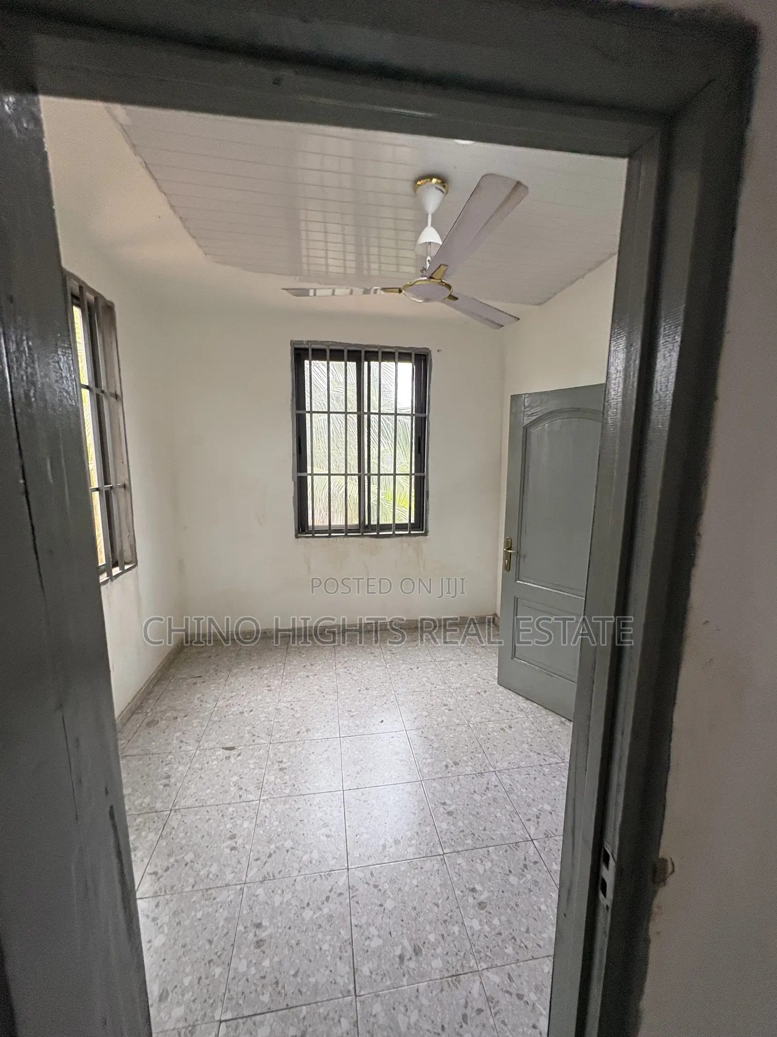 2bdrm Apartment in White Estate, Tema Metropolitan for rent