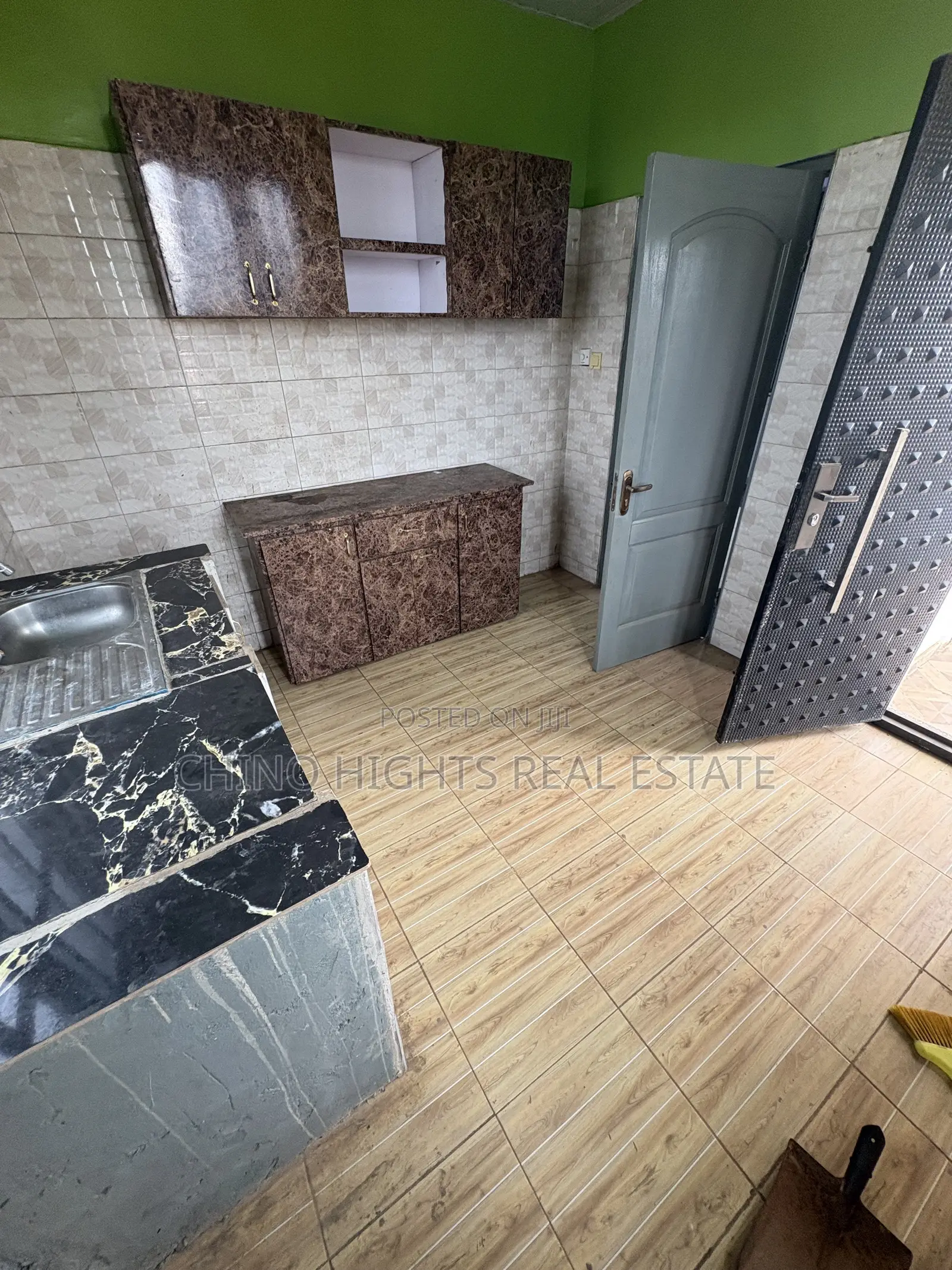 2bdrm Apartment in White Estate, Tema Metropolitan for rent