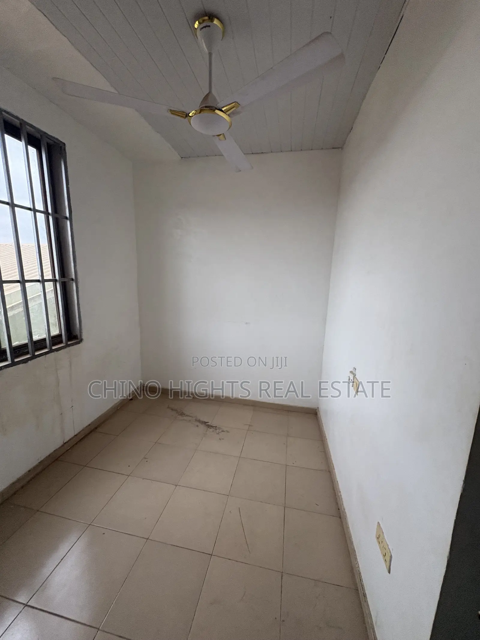 2bdrm Apartment in White Estate, Tema Metropolitan for rent