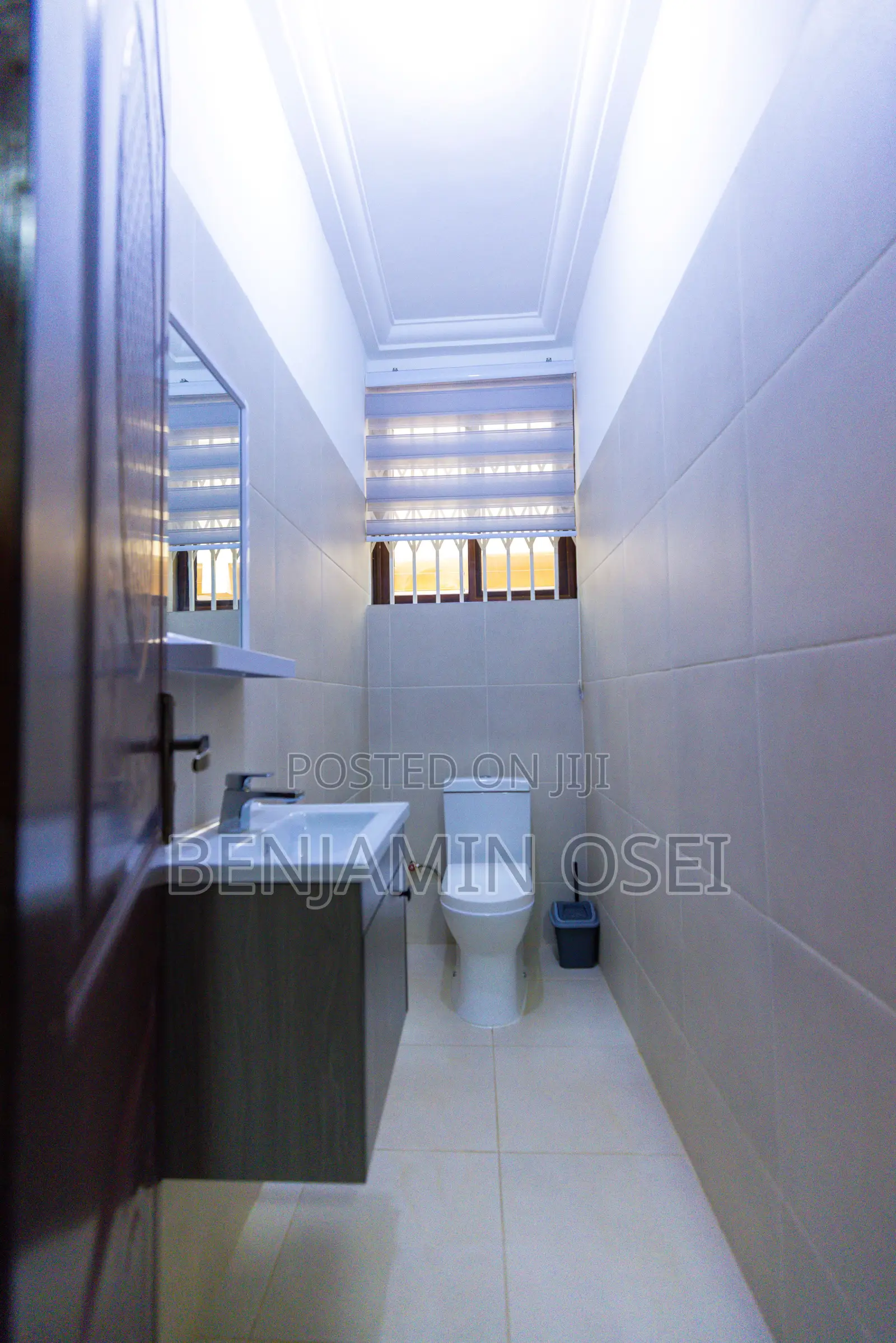 3bdrm House in Oak Villa Estate, Accra Metropolitan for sale