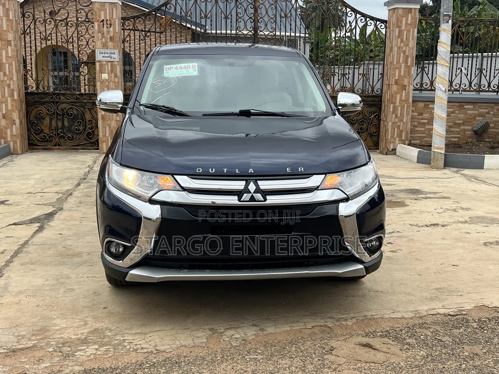 Mitsubishi Outlander SEL AWC 2018 Blue