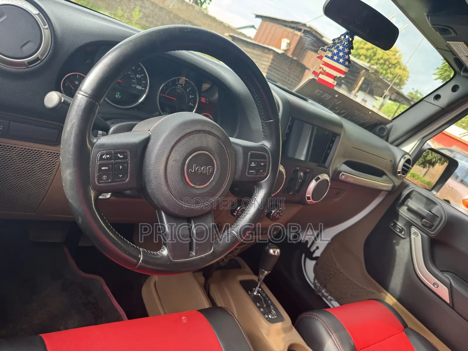 Jeep Wrangler Unlimited Rubicon 4dr SUV 4WD (3.6L 6cyl 6M) 2014 White