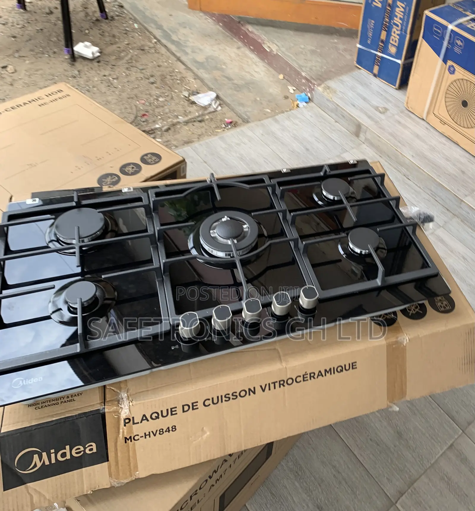 Shop Unique Midea 90cm Gas Hob – Black Glass 90GP095