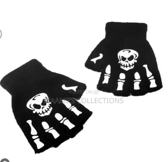 Skeleton Half Finger Gloves – Unisex Winter Fashion Gloves